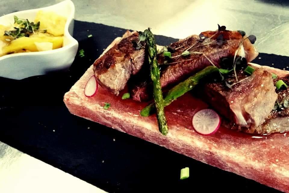 Hotel Restaurante Sostenible La Laguna 브로사스 외부 사진